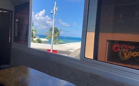 Apartamentos Commodore Bay Club